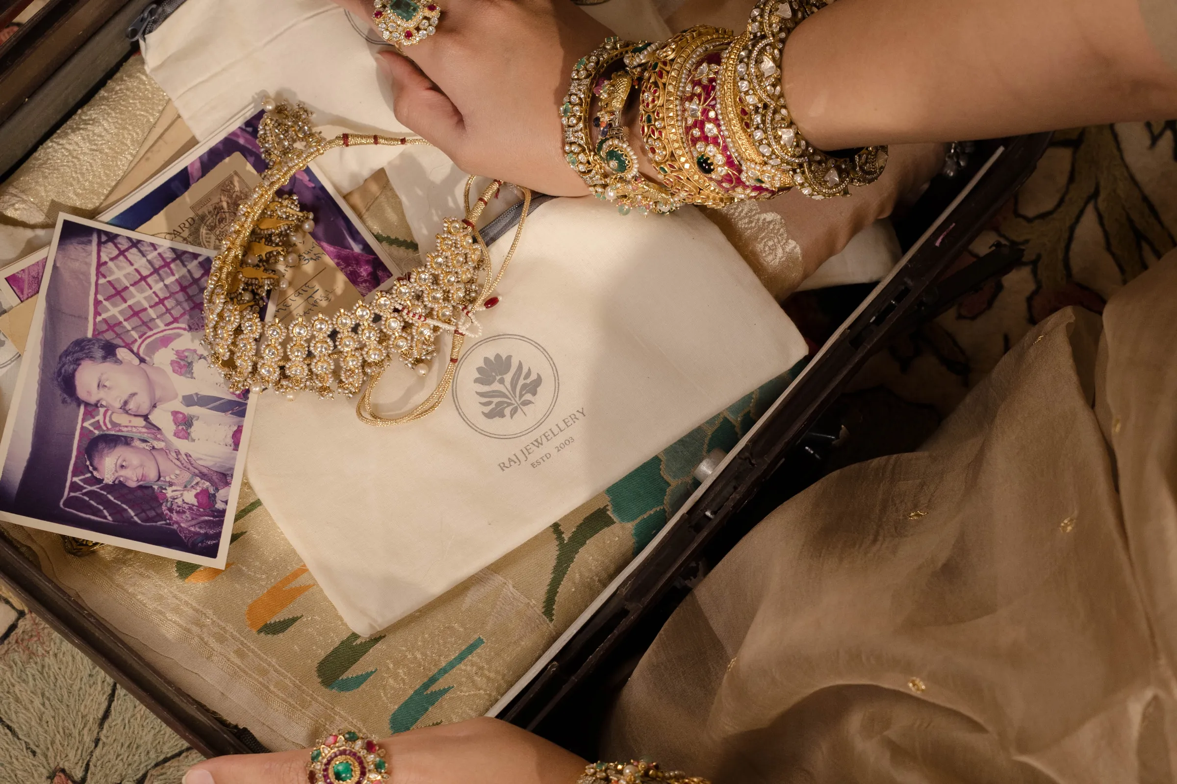 Raj jewellery — photograph 14 by Nandika Shah