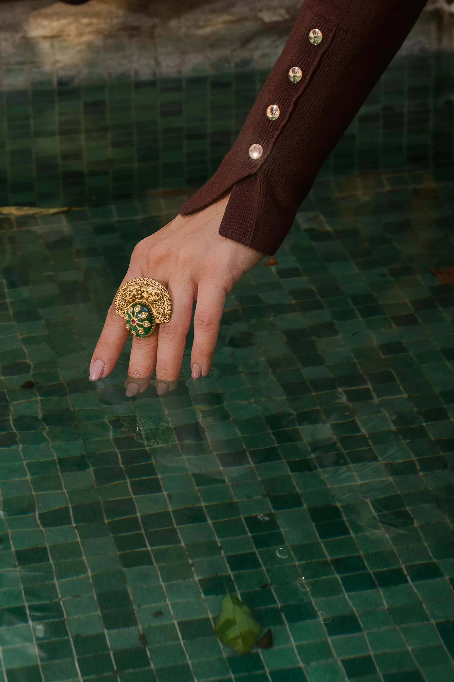morden jewellery — photograph 15 by Nandika Shah